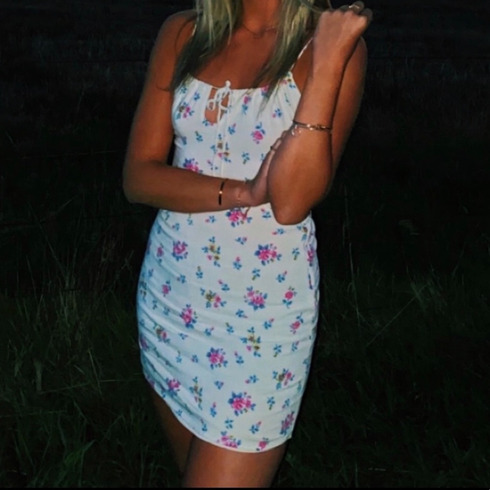 Lottie Moss White Flowered Dress